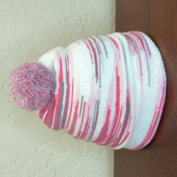 The North Face Other - The North Face Girls Pink Multi Pom Pom Cabin Ski Tuke/Beanie Size Youth Medium